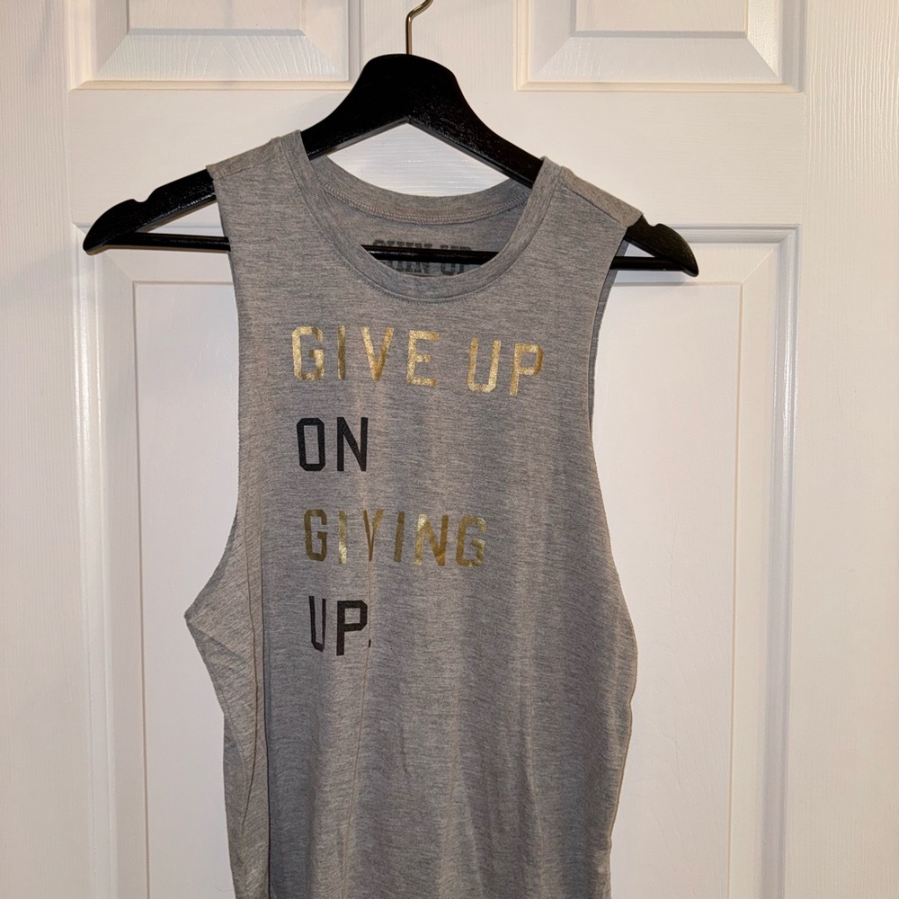 Chin Up Sleeveless Women's Muscle Tee, Size XS